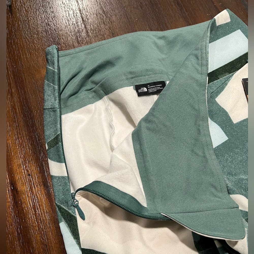 NWT NORTH FACE Snoga, Fitted, Woman’s Snow Pants, Size 10, Dark Sage, Snowboard - Picture 4 of 11